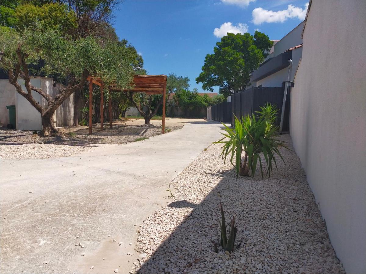 Villa Caremeau 1 Ним Экстерьер фото